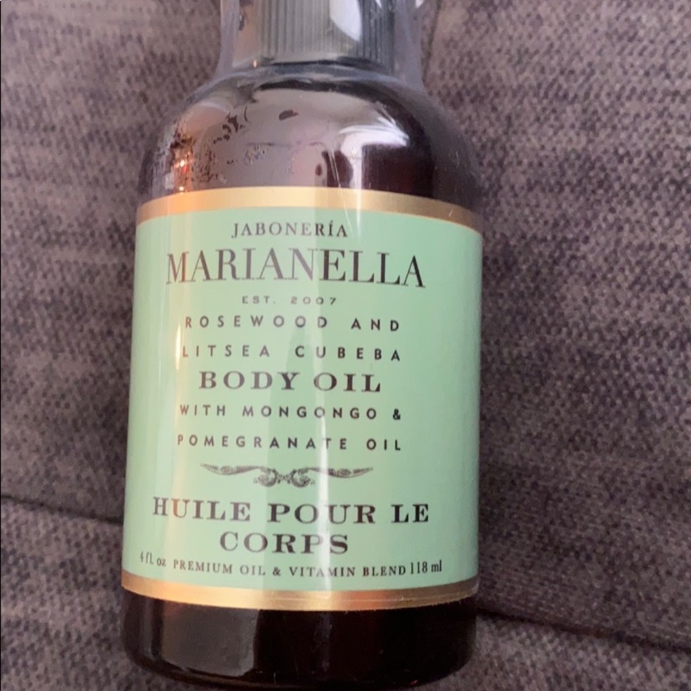 NEW Jaboneria Marianella Body Oil, 4oz